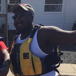 Meet your Posher, Jamial